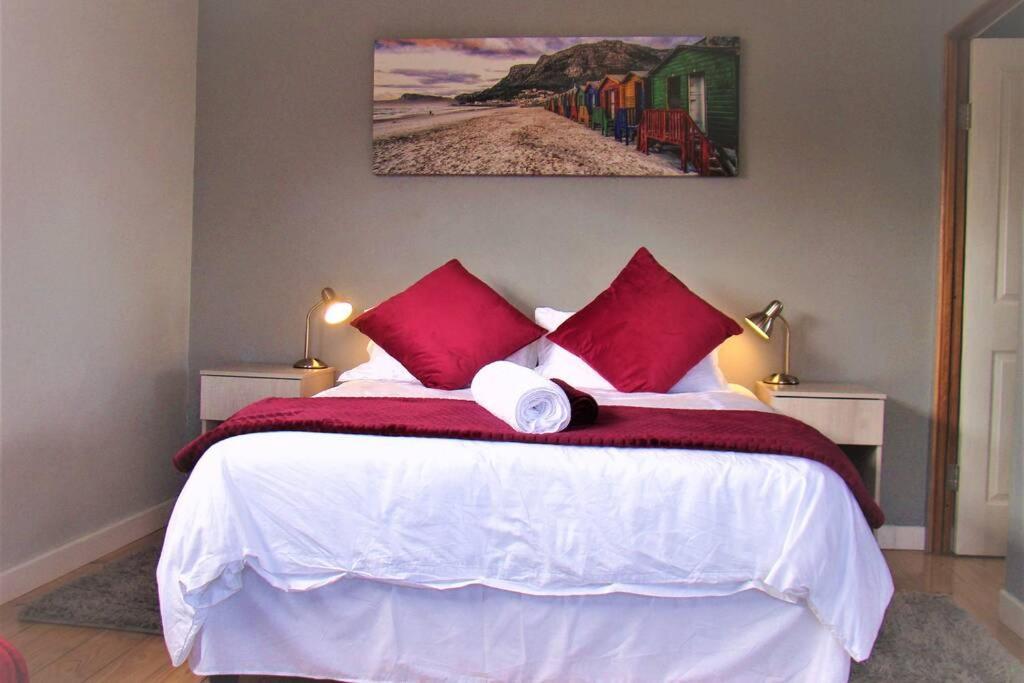 Suite Ruby Tuesday - Capri Crawley Exteriér fotografie